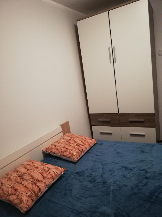 Apartman Cvita Ткон Екстериор снимка